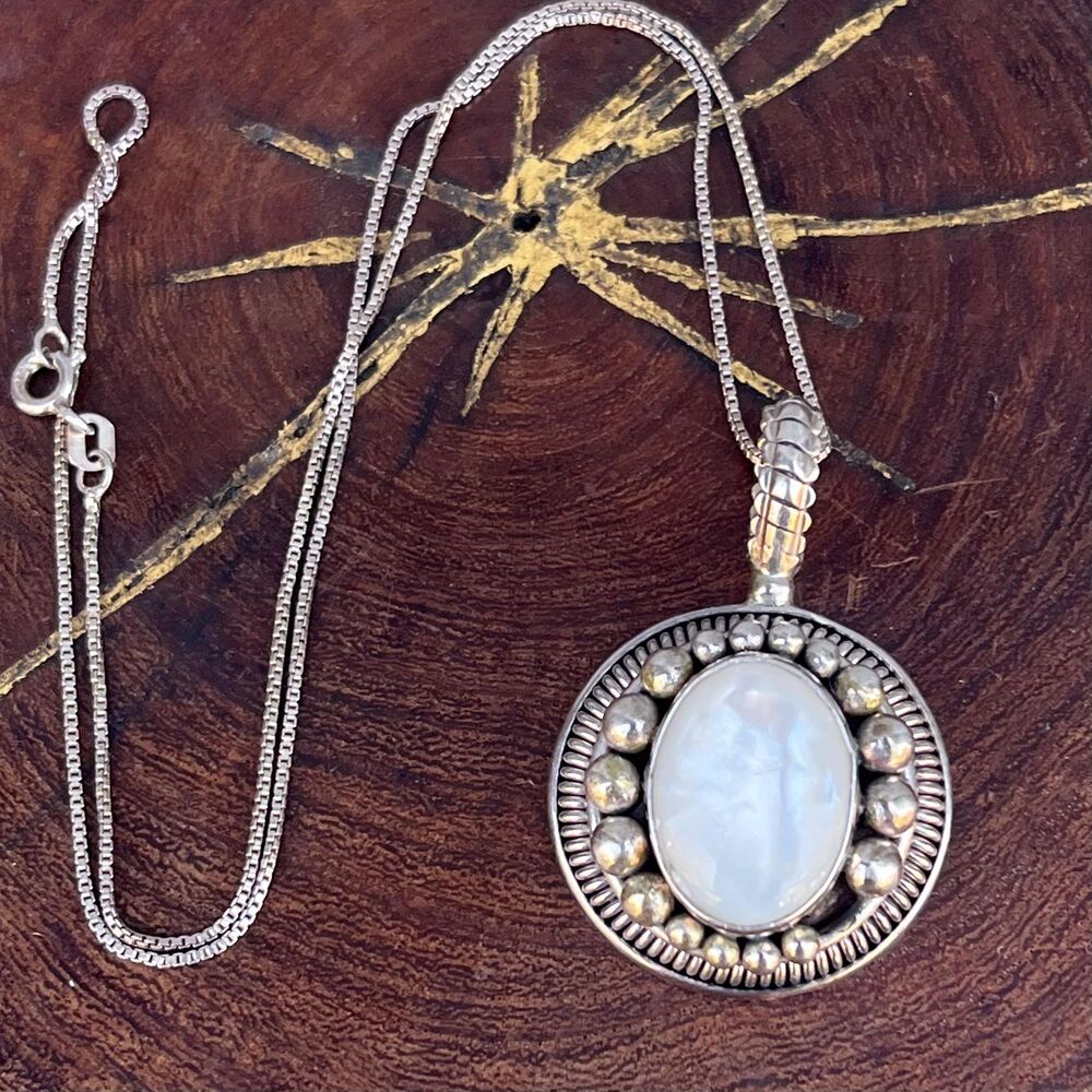 Suarti Bali Mother of Pearl Necklace Sterling Silver Bohemian jewelry